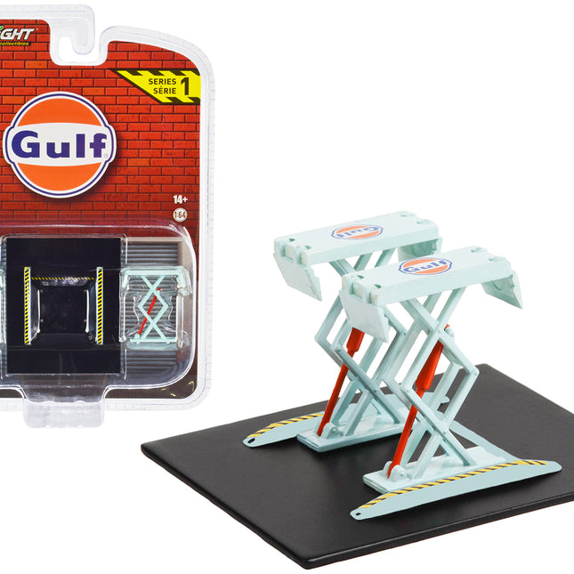 Automotive Double Scissor Lift "Gulf Oil" Light Blue "Double Scissor Lifts" Series 1 1/64 Diecast Model by Greenlight