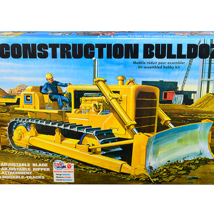 Skill 3 Model Kit Construction Bulldozer 1/25 Scale Model by AMT