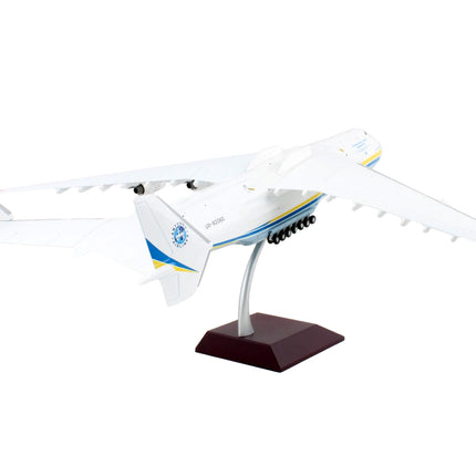 Antonov AN225 Mriya Commercial Aircraft "Antonov Airlines" White with Blue and Yellow Stripes "Gemini 200" Series 1/200 Diecast Model Airplane by GeminiJets