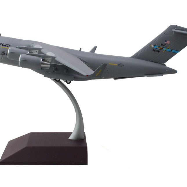 Boeing C-17 Globemaster III Transport Aircraft "Dover Air Force Base" United States Air Force (06-6168) Gray "Gemini 200" Series 1/200 Diecast Model Airplane by GeminiJets