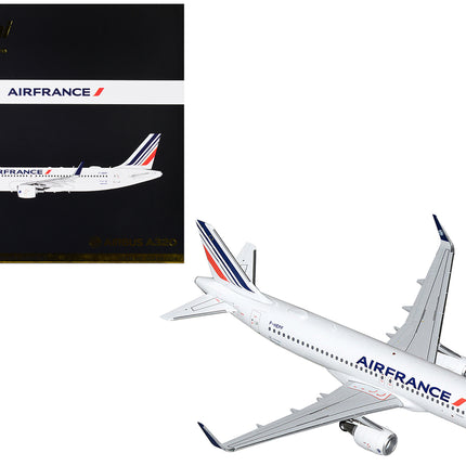 Airbus A320 Commercial Aircraft "Air France" White with Tail Stripes "Gemini 200" Series 1/200 Diecast Model Airplane by GeminiJets