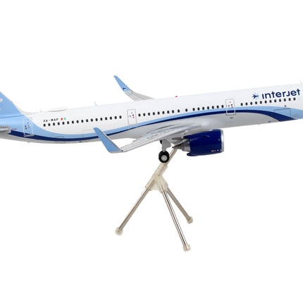 Airbus A321neo Commercial Aircraft "Interjet" White with Blue Stripes "Gemini 200" Series 1/200 Diecast Model Airplane by GeminiJets