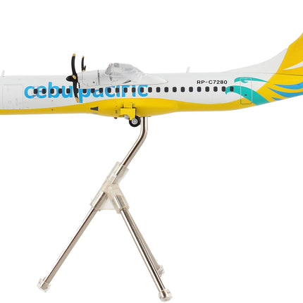 ATR 72-600 Commercial Aircraft "Cebu Pacific" White and Yellow "Gemini 200" Series 1/200 Diecast Model Airplane by GeminiJets