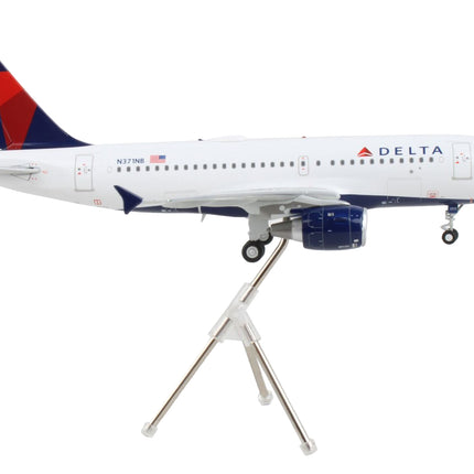 Airbus A319 Commercial Aircraft "Delta Air Lines" White with Red and Blue Tail "Gemini 200" Series 1/200 Diecast Model Airplane by GeminiJets