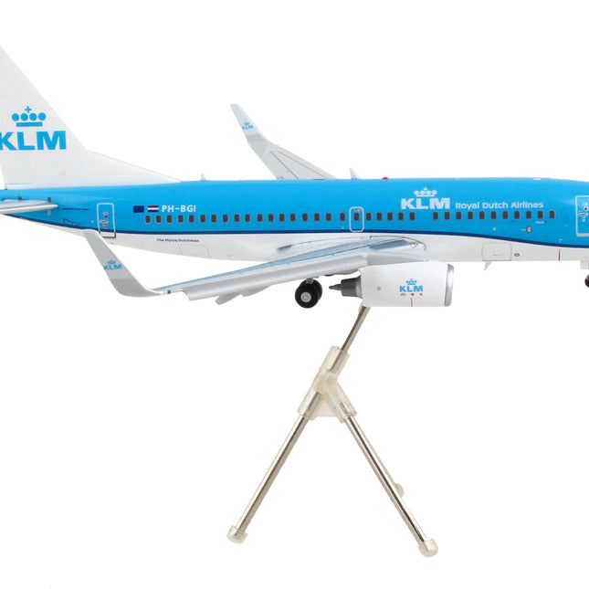 Boeing 737-700 Commercial Aircraft with Flaps Down "KLM Royal Dutch Airlines" Blue with White Tail "Gemini 200" Series 1/200 Diecast Model Airplane by GeminiJets