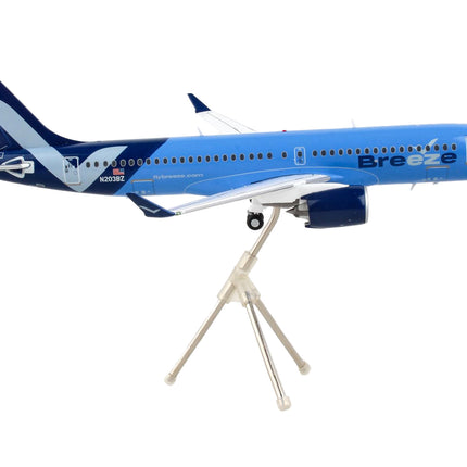 Airbus A220-300 Commercial Aircraft "Breeze Airways" Blue "Gemini 200" Series 1/200 Diecast Model Airplane by GeminiJets