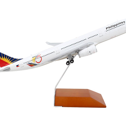 Airbus A330-300 Commercial Aircraft "Philippine Airlines - 75th Anniversary" White with Tail Graphics "Gemini 200" Series 1/200 Diecast Model Airplane by GeminiJets