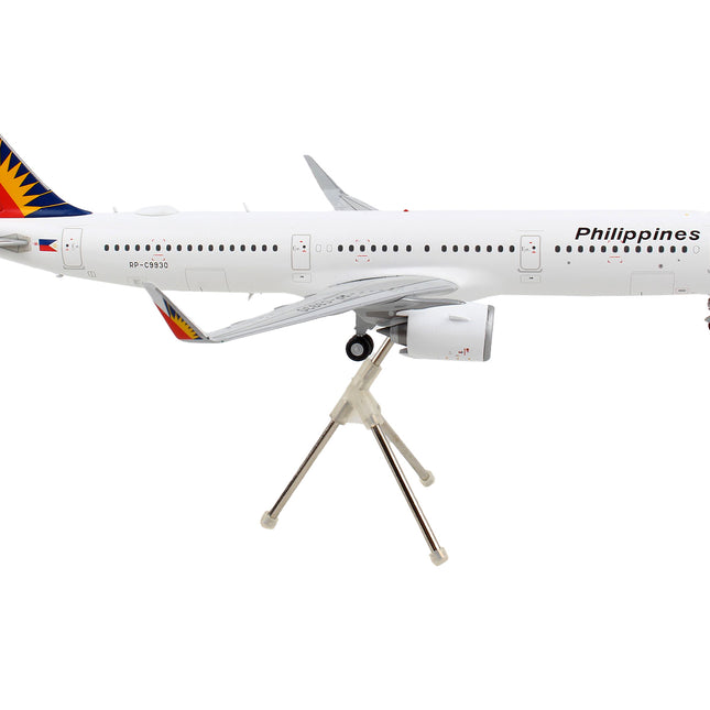 Airbus A321neo Commercial Aircraft "Philippine Airlines" White with Tail Graphics "Gemini 200" Series 1/200 Diecast Model Airplane by GeminiJets