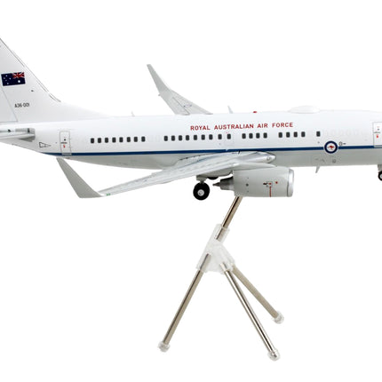 Boeing 737-700 Transport Aircraft "Royal Australian Air Force - A36-001" White and Gray "Gemini 200" Series 1/200 Diecast Model Airplane by GeminiJets