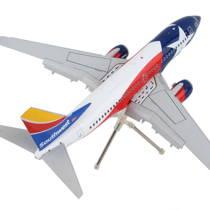 Boeing 737-700 Commercial Aircraft with Flaps Down "Southwest Airlines - Lone Star One" Texas Flag Livery "Gemini 200" Series 1/200 Diecast Model Airplane by GeminiJets