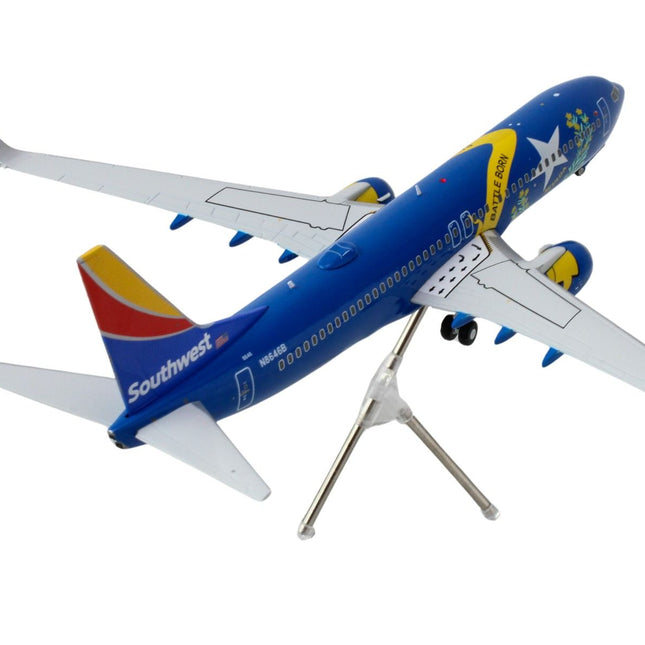 Boeing 737-800 Commercial Aircraft "Southwest Airlines - Nevada One" (N8646B) Blue with Tail Stripes "Gemini 200" Series 1/200 Diecast Model Airplane by GeminiJets