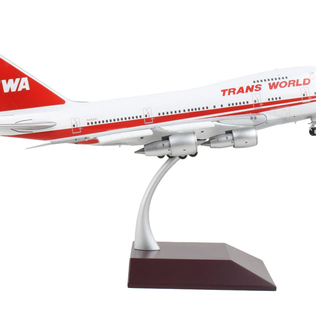 Boeing 747SP Commercial Aircraft with Flaps Down "TWA (Trans World Airlines)" White with Red Stripes and Tail "Gemini 200" Series 1/200 Diecast Model Airplane by GeminiJets