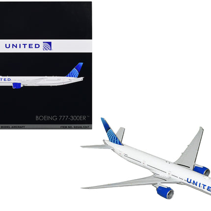 Boeing 777-300ER Commercial Aircraft "United Airlines" White with Blue Tail "Gemini 200" Series 1/200 Diecast Model Airplane by GeminiJets