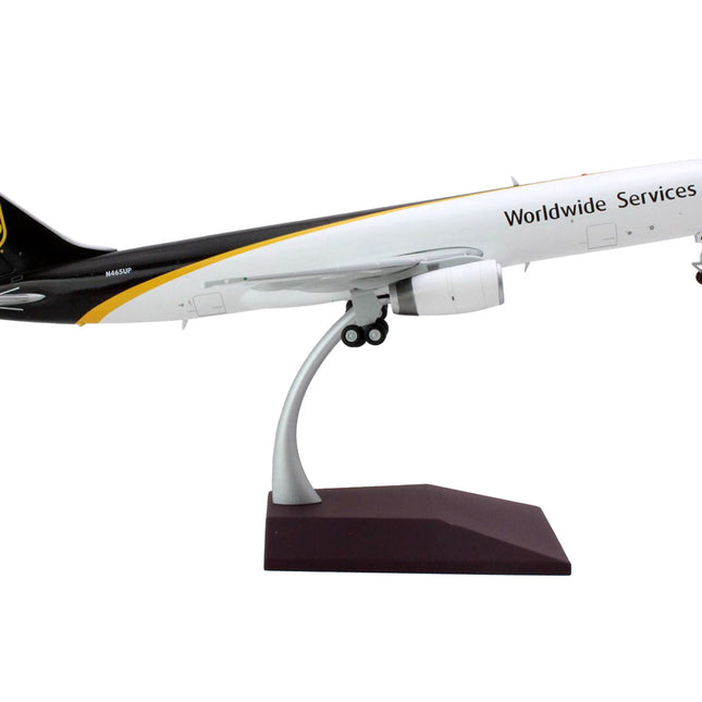 Boeing 757-200 Commercial Aircraft "UPS Worldwide Services" (N465UP) White with Brown Tail "Gemini 200" Series 1/200 Diecast Model Airplane by GeminiJets