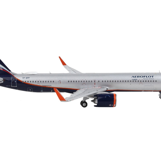 Airbus A321neo Commercial Aircraft "Aeroflot" Silver Metallic with Dark Blue Tail 1/400 Diecast Model Airplane by GeminiJets