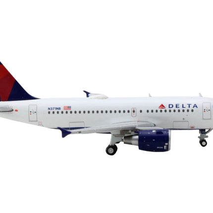 Airbus A319 Commercial Aircraft "Delta Air Lines" White with Blue and Red Tail 1/400 Diecast Model Airplane by GeminiJets