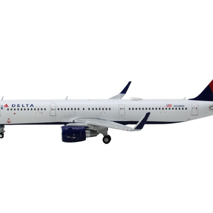 Airbus A321 Commercial Aircraft "Delta Air Lines" (N328DN) White with Red and Blue Tail 1/400 Diecast Model Airplane by GeminiJets