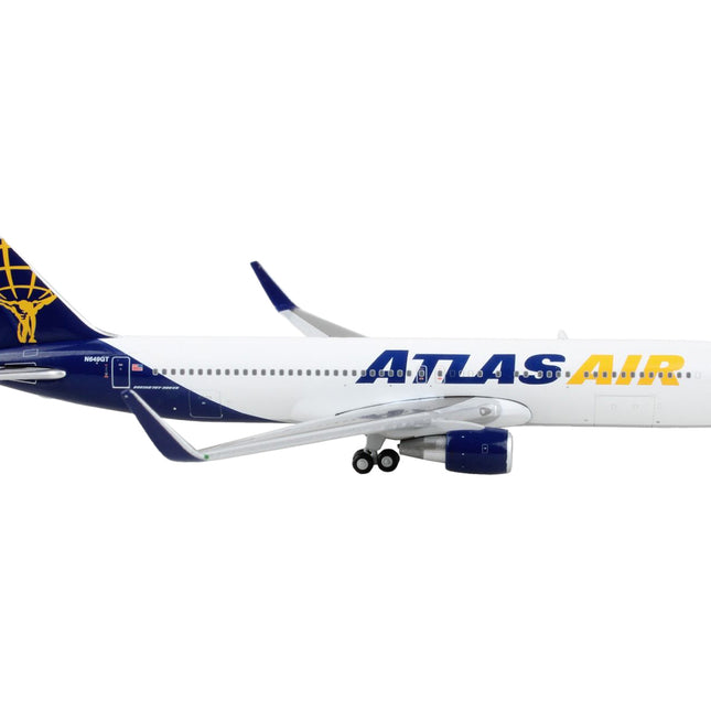 Boeing 767-300ER Commercial Aircraft "Atlas Air" White and Blue 1/400 Diecast Model Airplane by GeminiJets