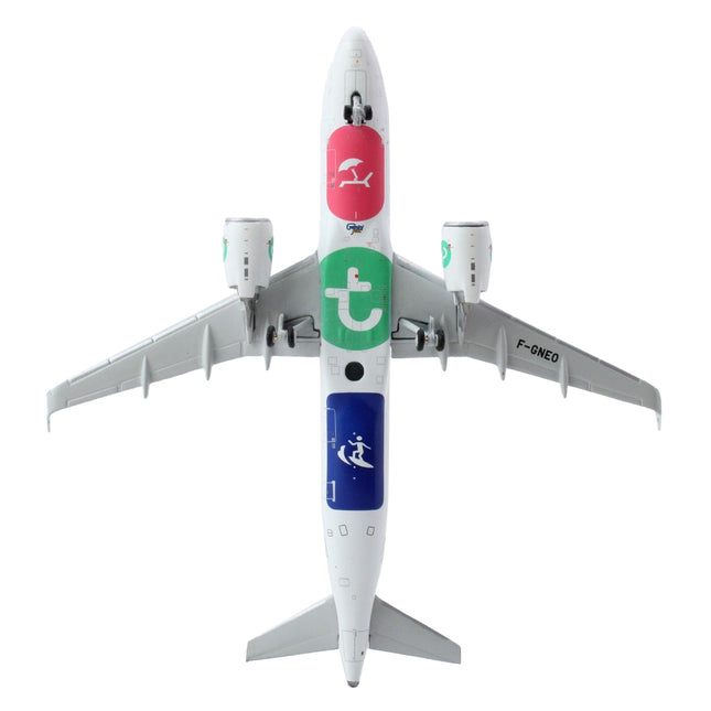 Airbus A320neo Commercial Aircraft "Transavia Airlines" (F-GNEO) White with Green Tail 1/400 Diecast Model Airplane by GeminiJets