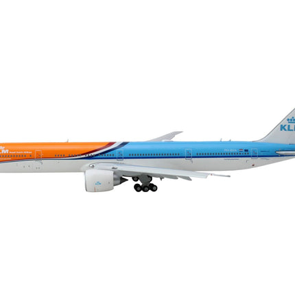 Boeing 777-300ER Commercial Aircraft with Flaps Down "KLM Royal Dutch Airlines" (PH-BVA) Orange and Blue 1/400 Diecast Model Airplane by GeminiJets