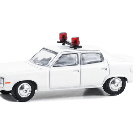 1971 AMC Matador Police Car White with Light Bar "Hot Pursuit - Hobby Exclusive" Series 1/64 Diecast Model Car by Greenlight