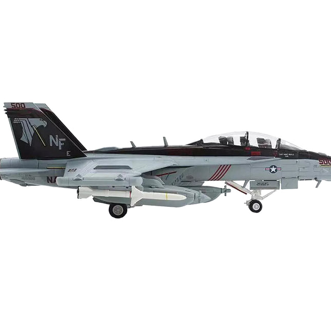 Boeing EA-18G Growler Aircraft "VAQ-141 Shadowhawks USS George Washington" (2013) United States Navy "Air Power Series" 1/72 Diecast Model by Hobby Master