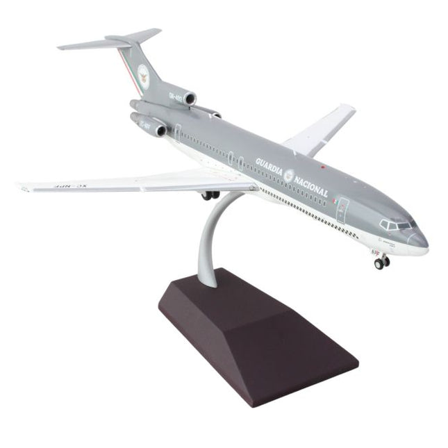 Boeing 727-200 Commercial Aircraft "Guardia Nacional (Mexican National Guard)" (XC-NPF) Gray and White "Gemini 200" Series 1/200 Diecast Model Airplane by GeminiJets