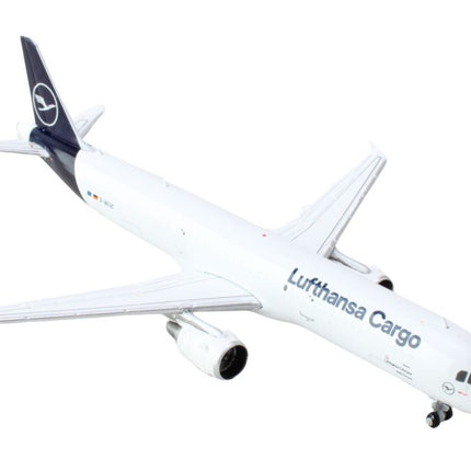 Airbus A321P2F Commercial Aircraft "Lufthansa Cargo" (D-AEUC) White with Blue Tail 1/400 Diecast Model Airplane by GeminiJets